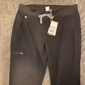 Figs zamora jogger scrub pants
